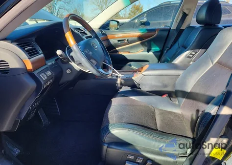 2011 Lexus Ls 460 from USA, damaged, VIN JTHBL5EF2B5106626